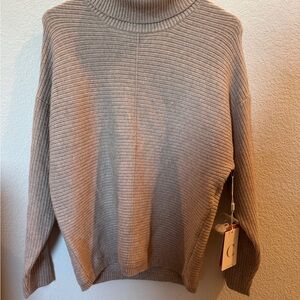 Cyrus NYC Cozy Ribbed Turtleneck Sweater - Kitten Heather Size S